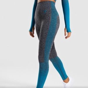 Gymshark Amplify Seamless Leggings-Small